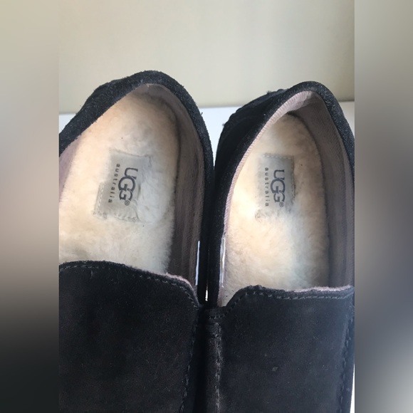 UGG Men’s Ascot Slippers Size: US 6.5 - US 7 - Picture 8 of 16